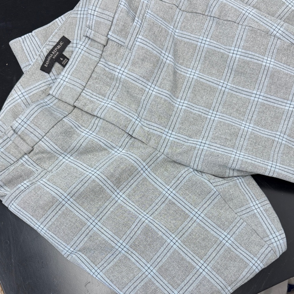 Banana Republic Gray Plaid pants